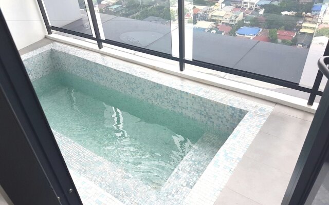 Lux Milano Residences Versace Makati