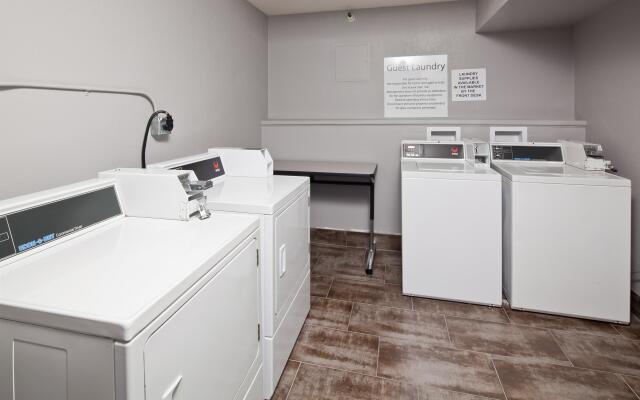 Best Western Plus Scottsdale Thunderbird Suites