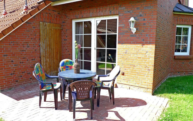 Deichkrone Dornum in Dornum