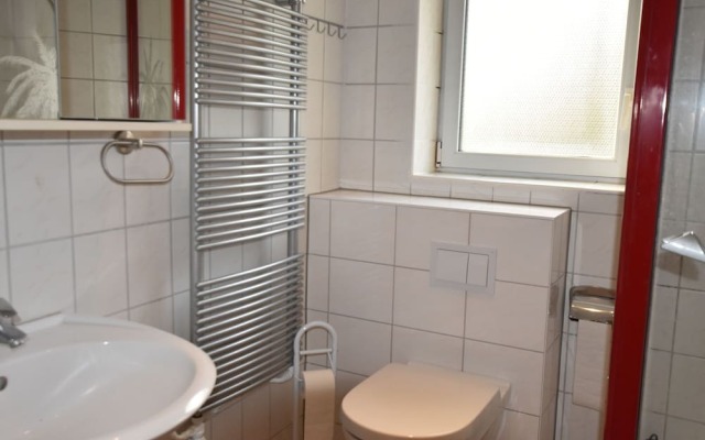 Snug Bungalow in Alt Farpen With Garden