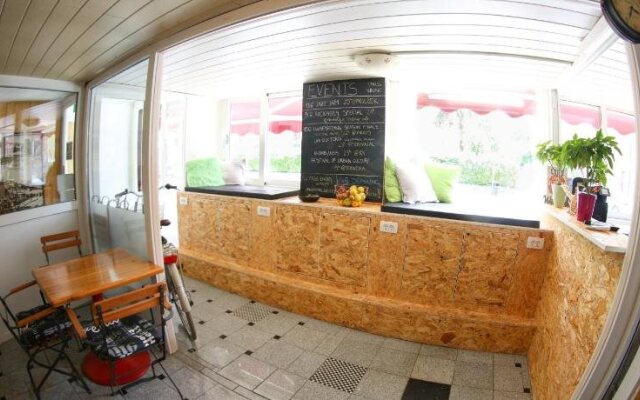 Hostel 24 Center
