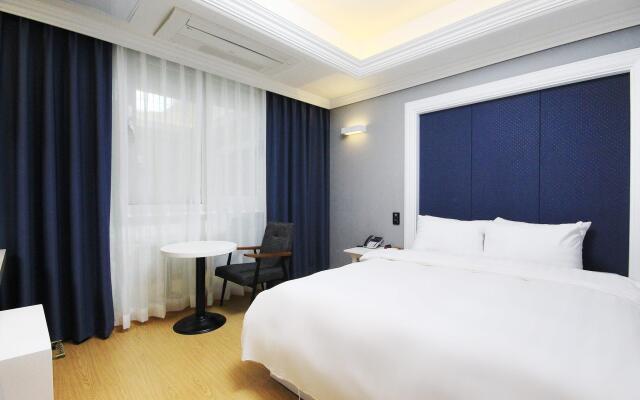 Hound Hotel Gwangju Cheomdan