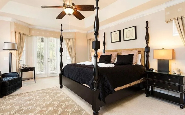 RVH_002 The Sunshine House