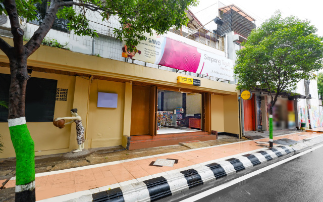 OYO 2240 Simpang Tujuh Residence