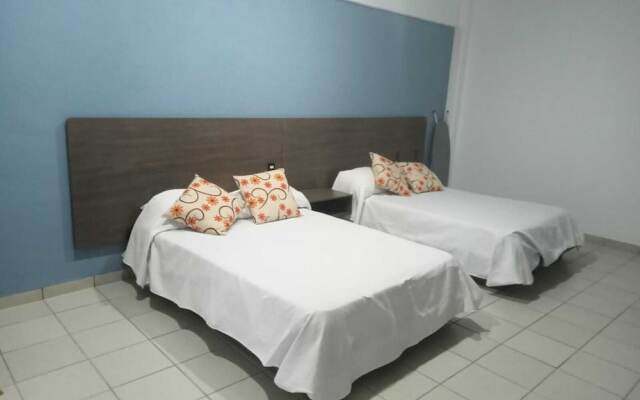 Monarca Hotel & Plaza