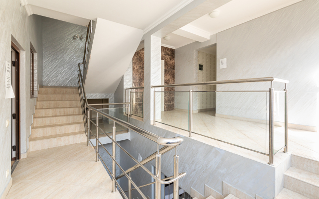Nevskie Zvezdyi Guest House
