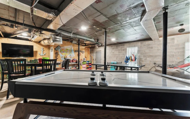 Lovin Lake Livin A Must-see!