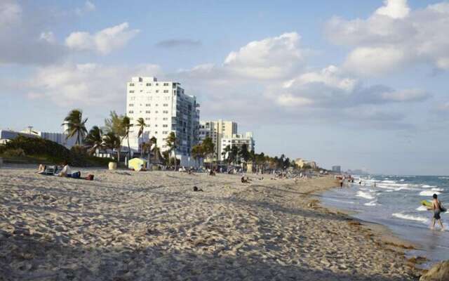 Hollywood Beach Resort-tower Suite