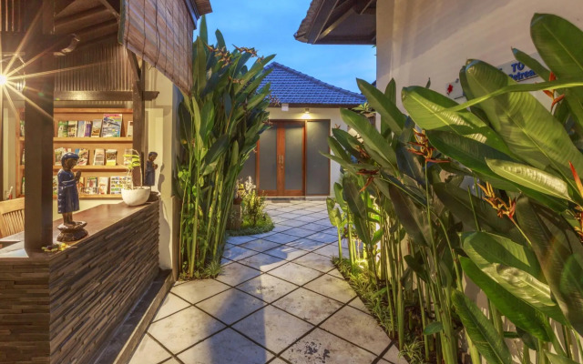 Solo Villas and Retreat