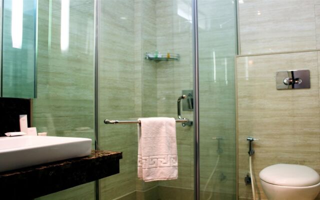 Stately Suites Golf Course Road