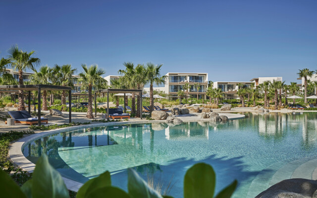 Four Seasons Resort Los Cabos