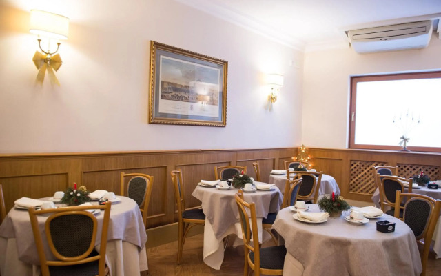 Hotel Leopardi