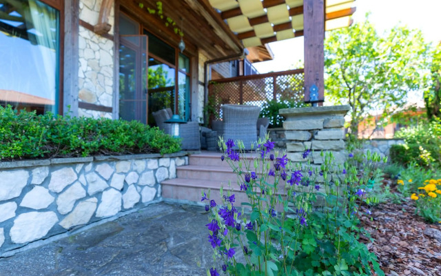 Luxury 3-bedroom villa in Sozopolis with sea view