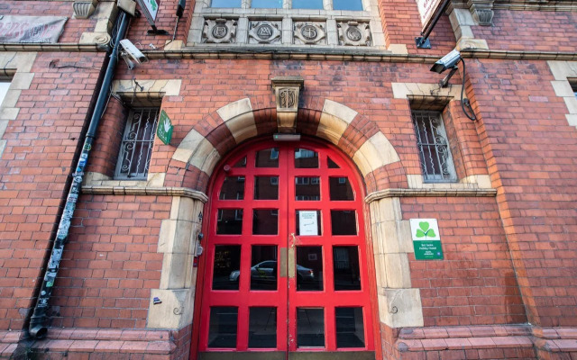 Kinlay House Hostel