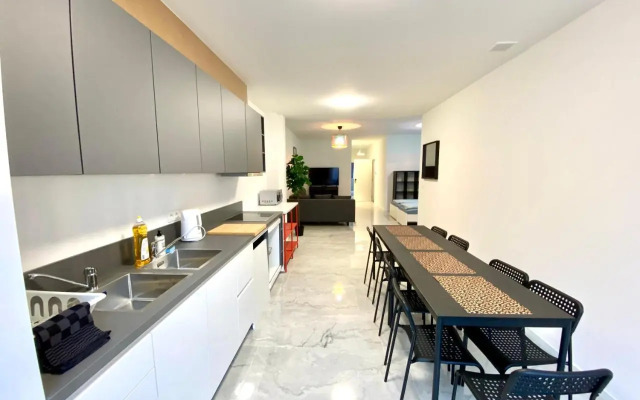 Isabel Apartments