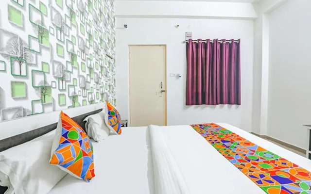 Super OYO Flagship 92280 Hotel Ashiyana Inn