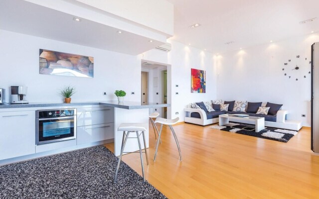 Awesome Home in Crikvenica With Wifi and 2 Bedrooms