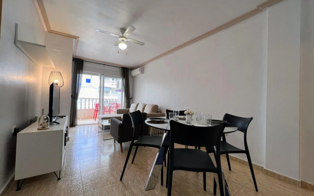 Welcoming seafront apartment Tv15