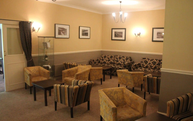Nant Ddu Lodge Hotel