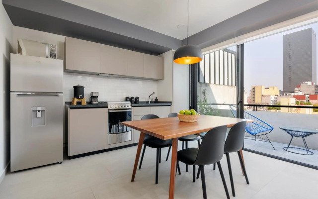 Alcazar Apartments by Host Me Tender