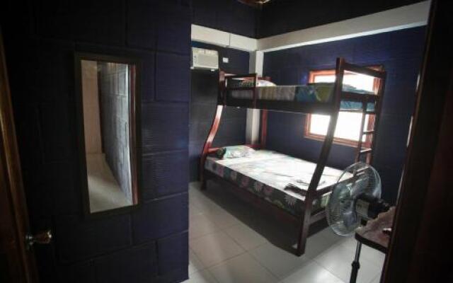 Hostel El Gran Azul Olon