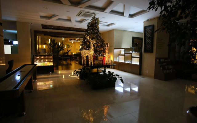 Hotel Avalon
