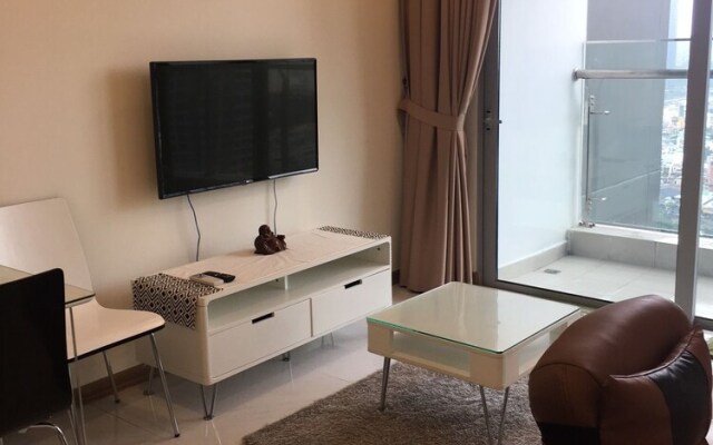 Kathy Apartment Vinhomes