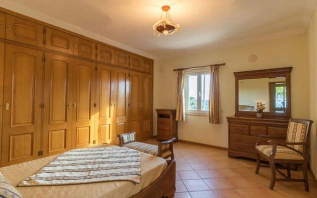 V4 Alegria V2g2 in Albufeira