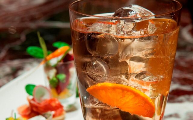Alvear Art Hotel