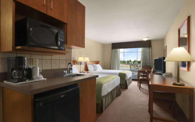 Super 8 by Wyndham Fort St. John BC