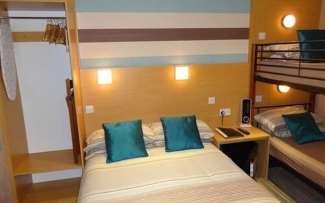 The Craimar - Guest House