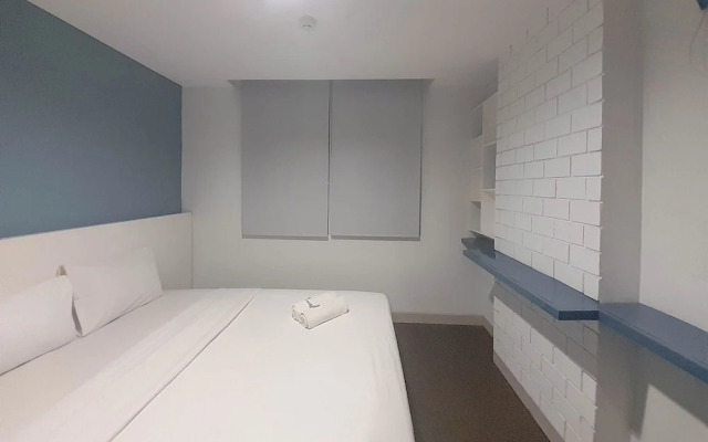 Relaxing 1Br At Dago Suites Apartment