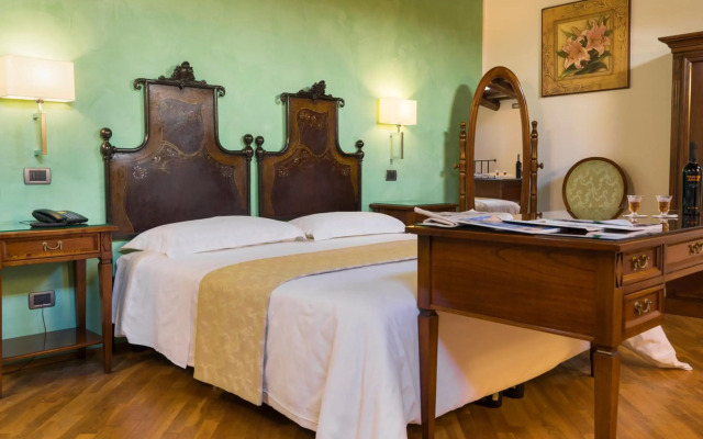 Hotel Carmine