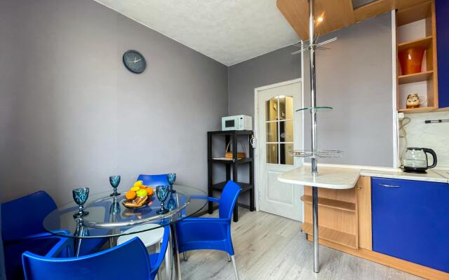 Welcome Home on 127 Vernadsky Avenue