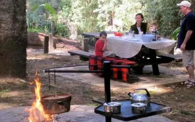 Yarrahapinni Homestead