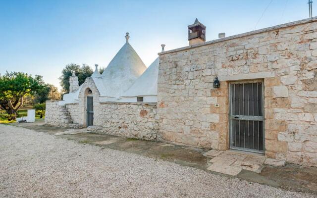 Trullo Delle Ginestre Private Pool