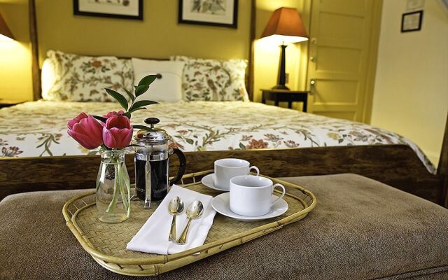 The Oxford House Inn
