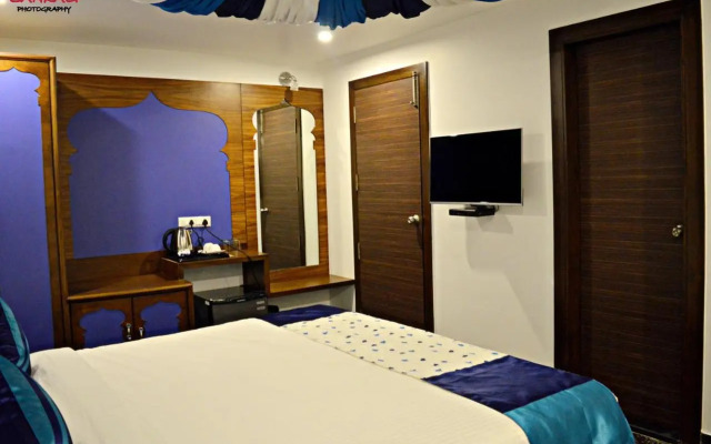 OYO 1711 Hotel Sepoy Grande