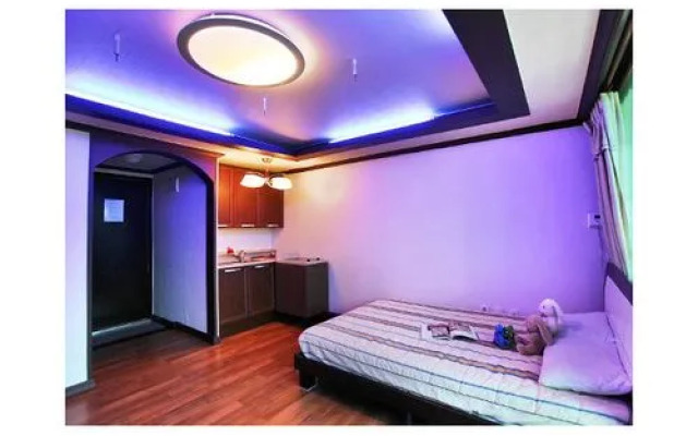 Pyeongchang White Windmill Pension