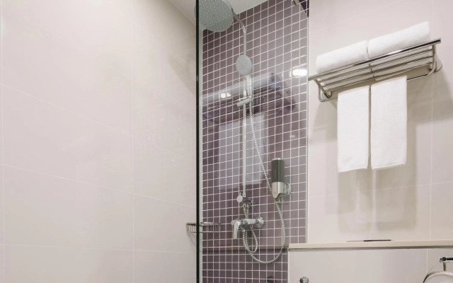 Hotel Traveltine Downtown Singapore, Trademark Collection