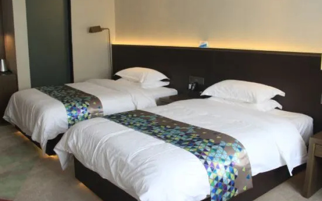 Starway Hotel (Changji Zhongshan Road Huijia Times) – Guest Rooms – Changji