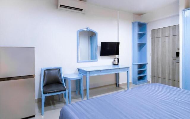 Chateau Hotel & Apartments