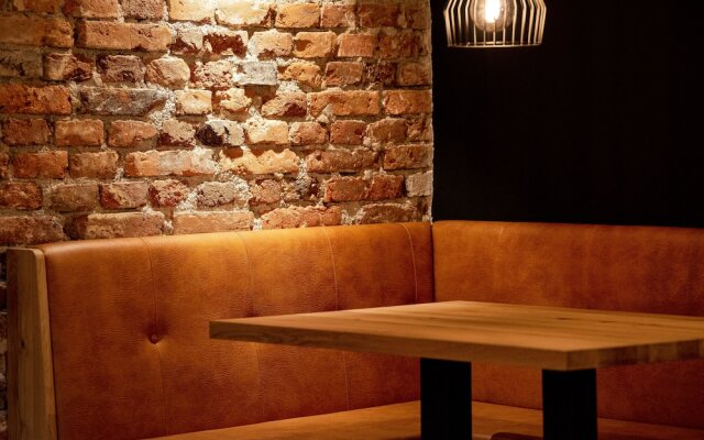 Holzfellas Hotel & Restaurant