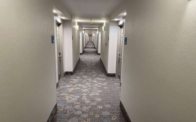 Days Inn & Suites by Wyndham Tahlequah
