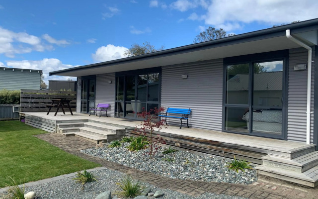 A Beauty on Bligh St Te Anau