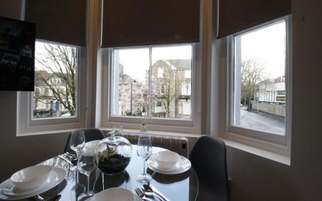 Willow Serviced Apartments The Walk 2