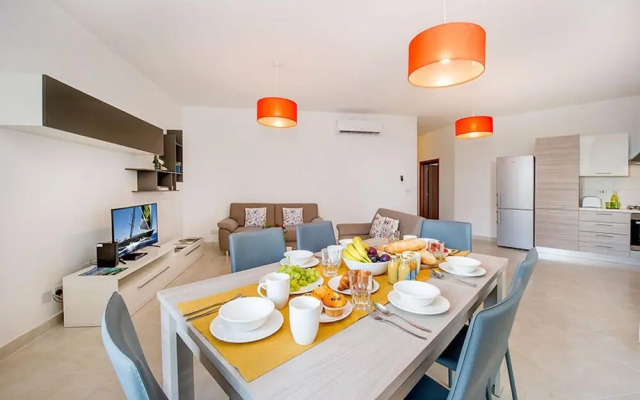 The Hillock South D2