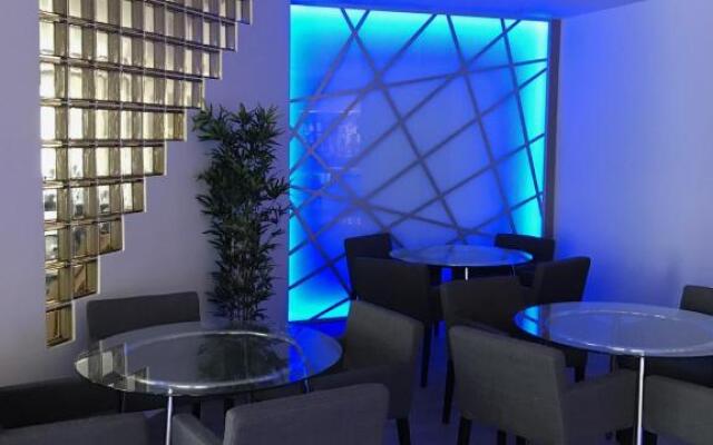 Nova Hotel