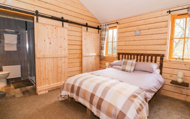 The Paddock, Llanbrynmair