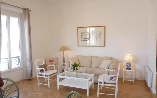 Two bedrooms in the center of Cannes, 500 meters from the Palais des Festival and the Croisette - 1934 - Hotel in Cannes - Photo 4
